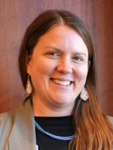 Sarah Peterson headshot